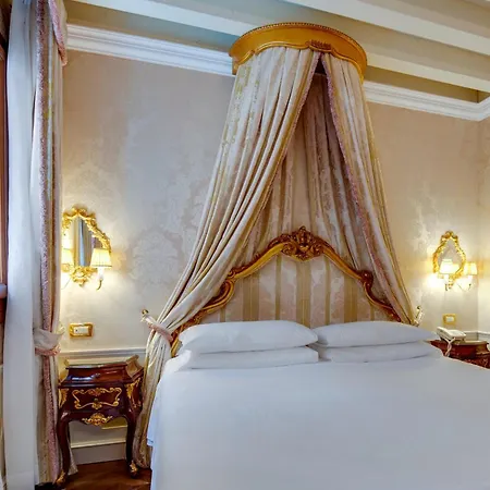 Canal Grande Hotel Venice