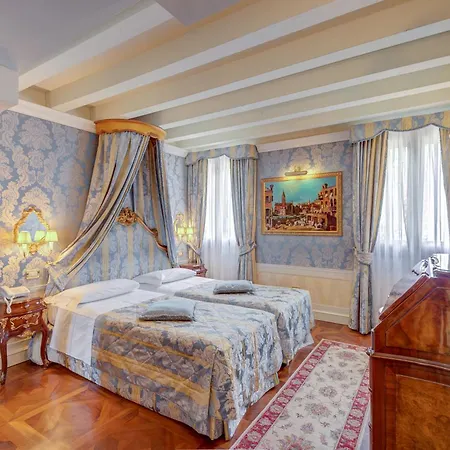 Hotel Canal Grande Venice