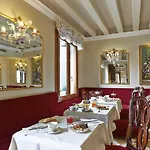 Canal Grande Hotel Benátky