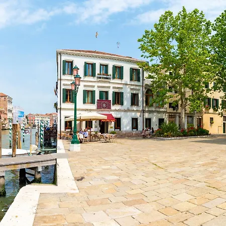 Ξενοδοχείο Canal Grande 4*