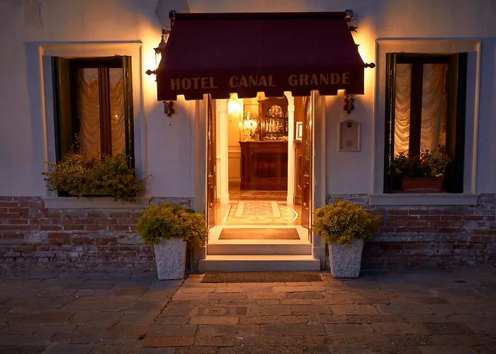 Canal Grande 4* ונציה