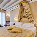 Otel Canal Grande 4*