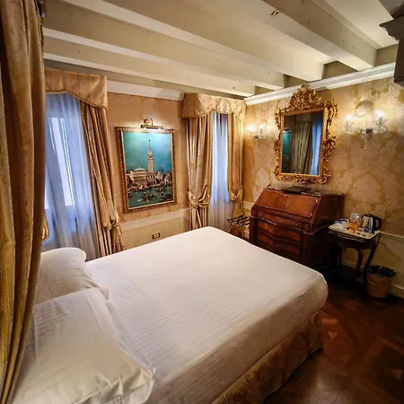 Canal Grande 4*
