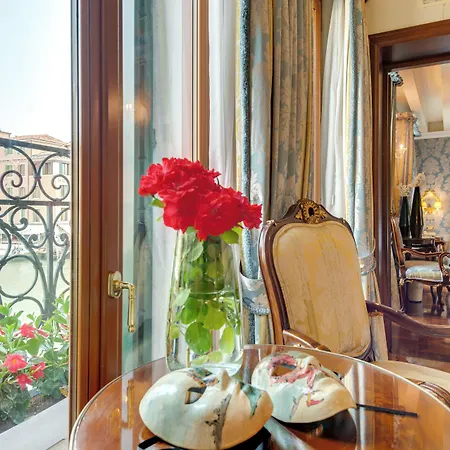 Hotel Canal Grande