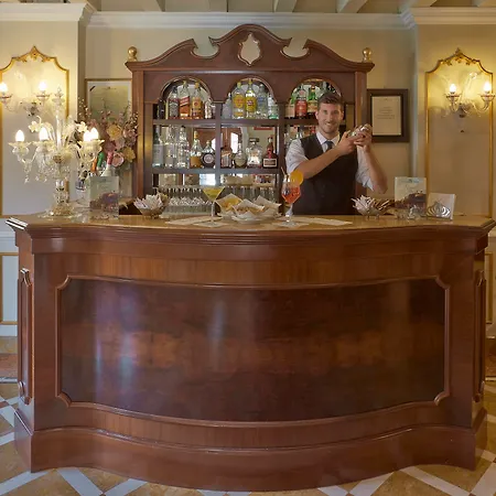 Canal Grande Hotel