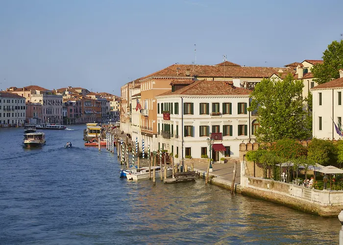 Canal Grande Otel Venedik